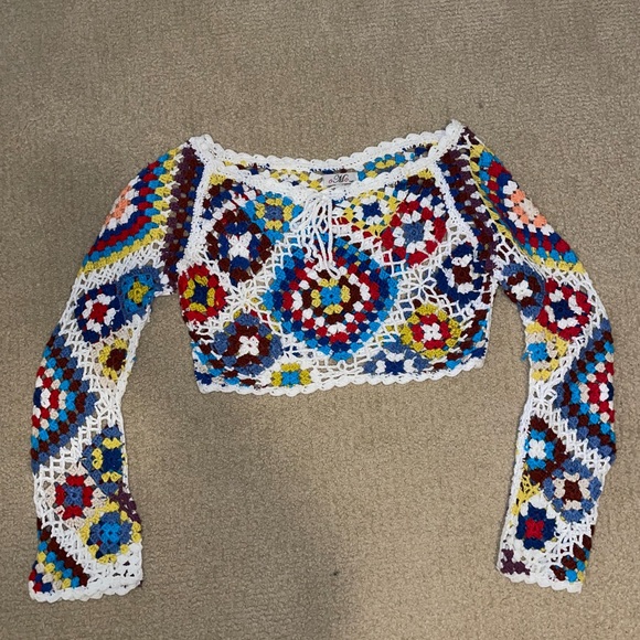 ISO this crochet top! Please let me know if you have one you’re willing to sell! - Picture 2 of 2